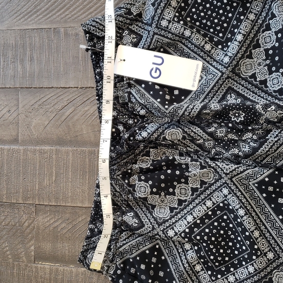 GU - Draw string pants - Picture 5 of 7